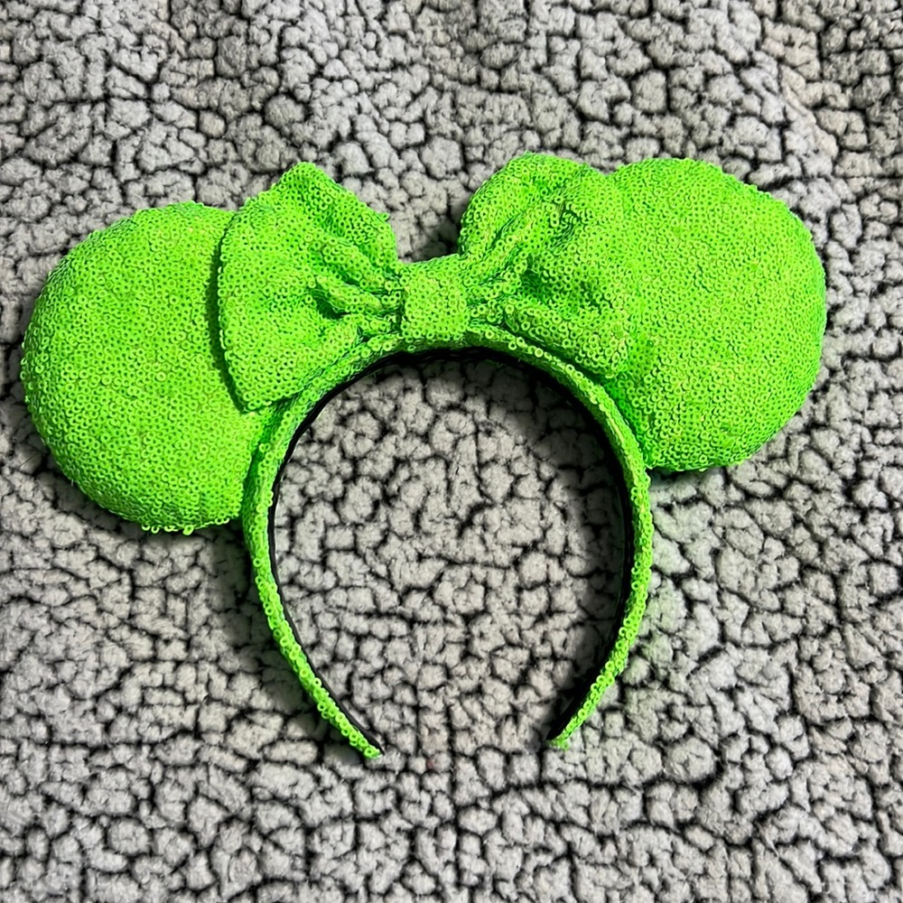BBBrooke Neon Green Sequin Minnie Ears